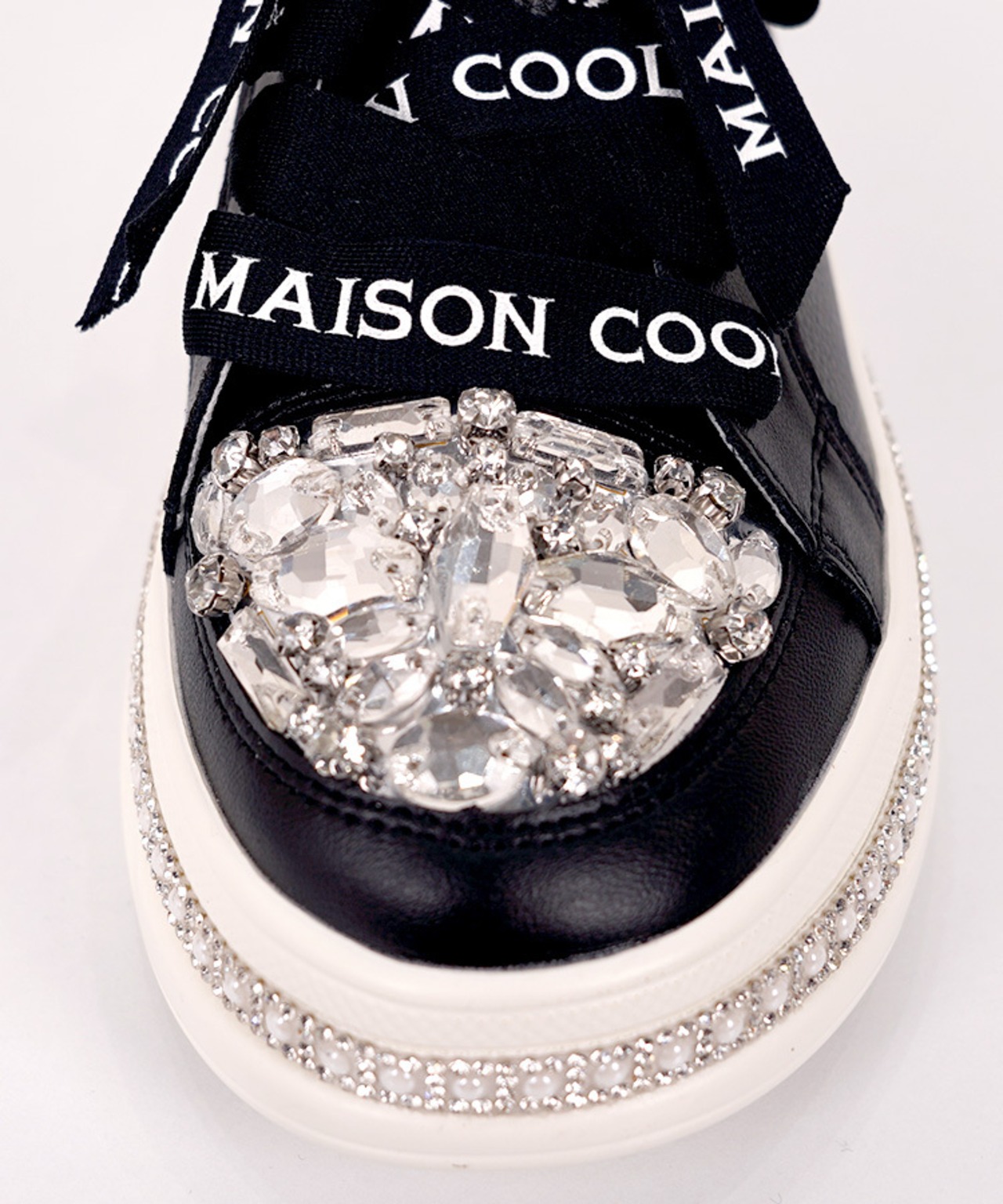 COOLAシューレースビジュースニーカー (WHITE) CQ-44537