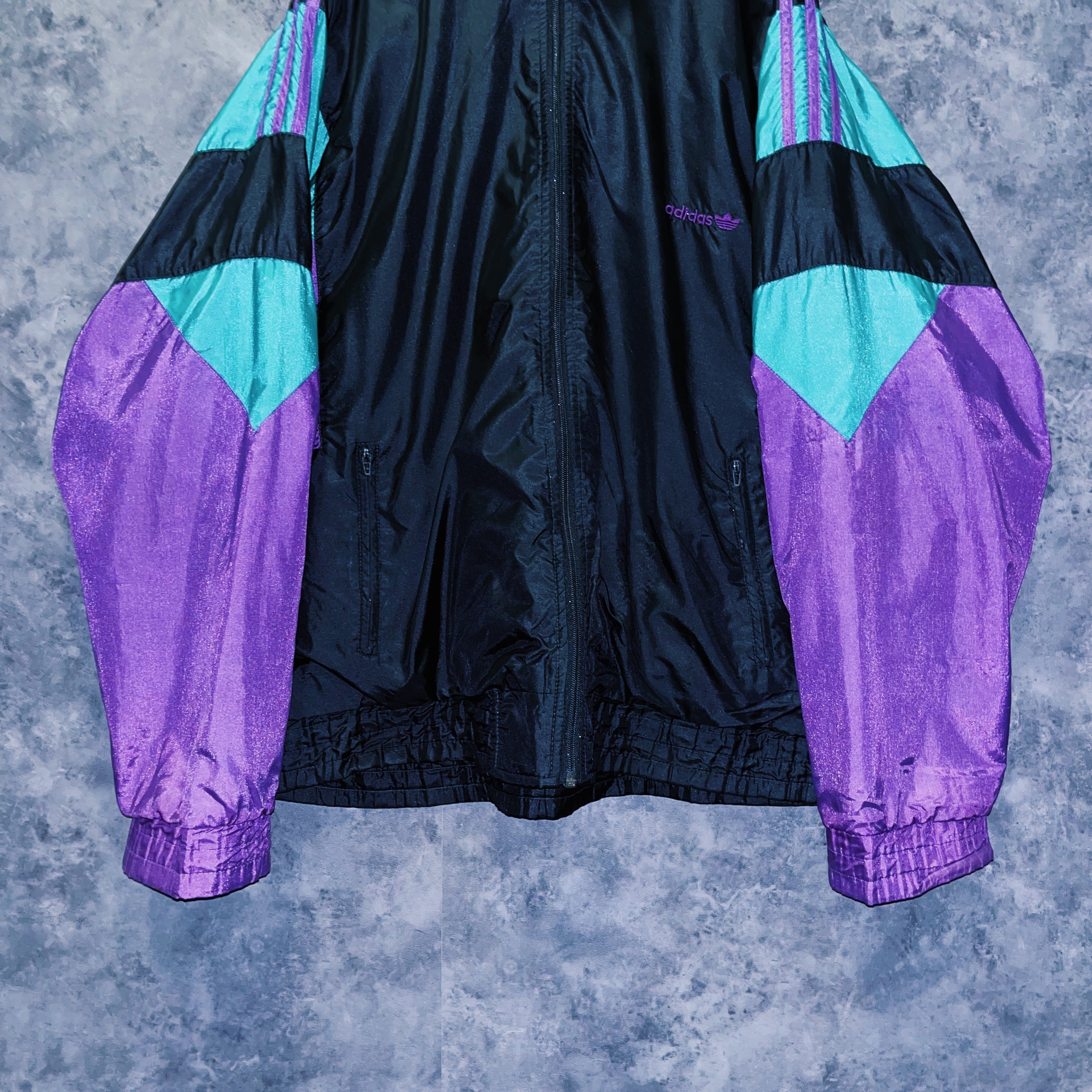 doppio】80's vintage “adidas” shoulder stripe design nylon track