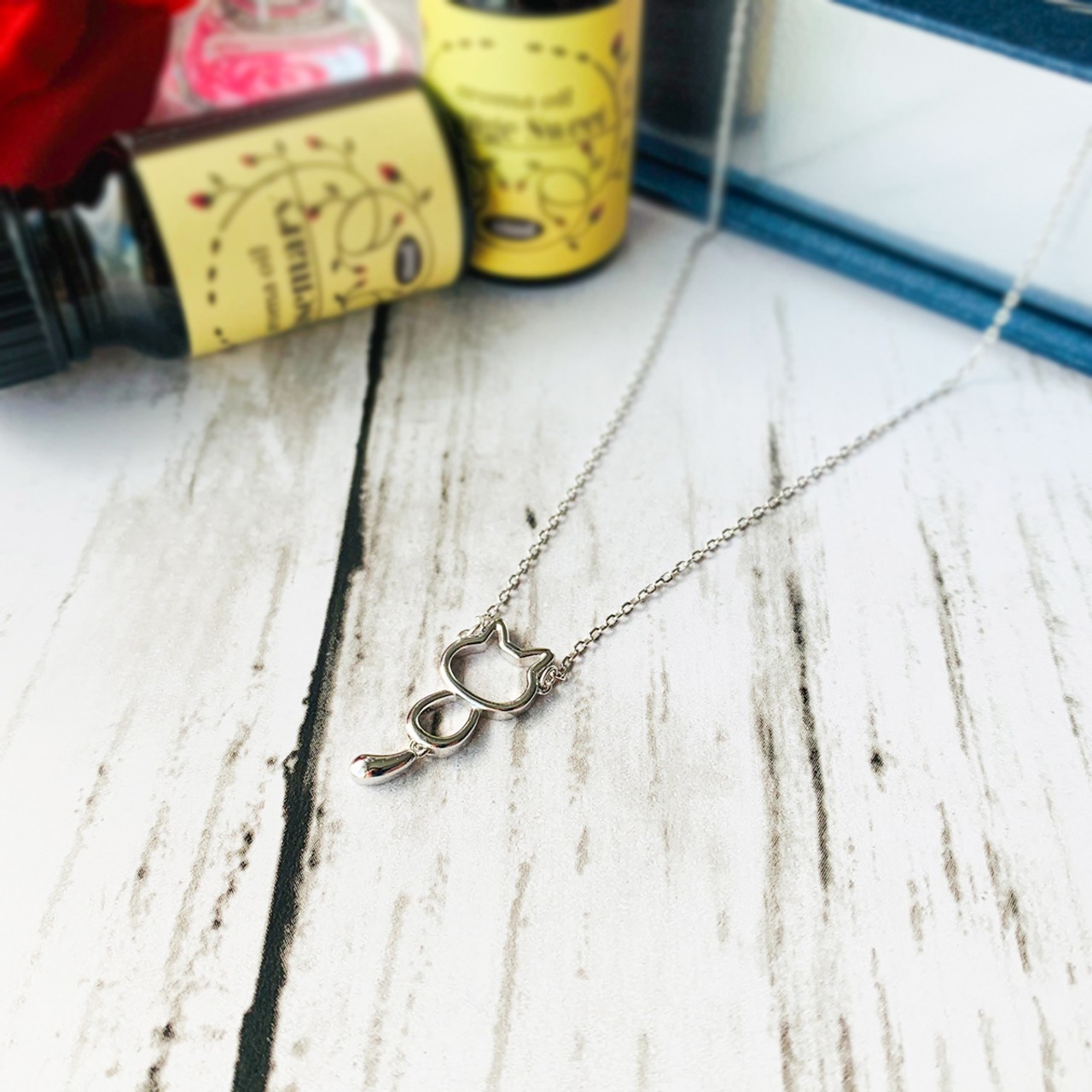 キャットシルエットドロップテールシルバーネックレス