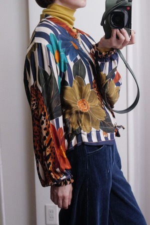 print satin blouson