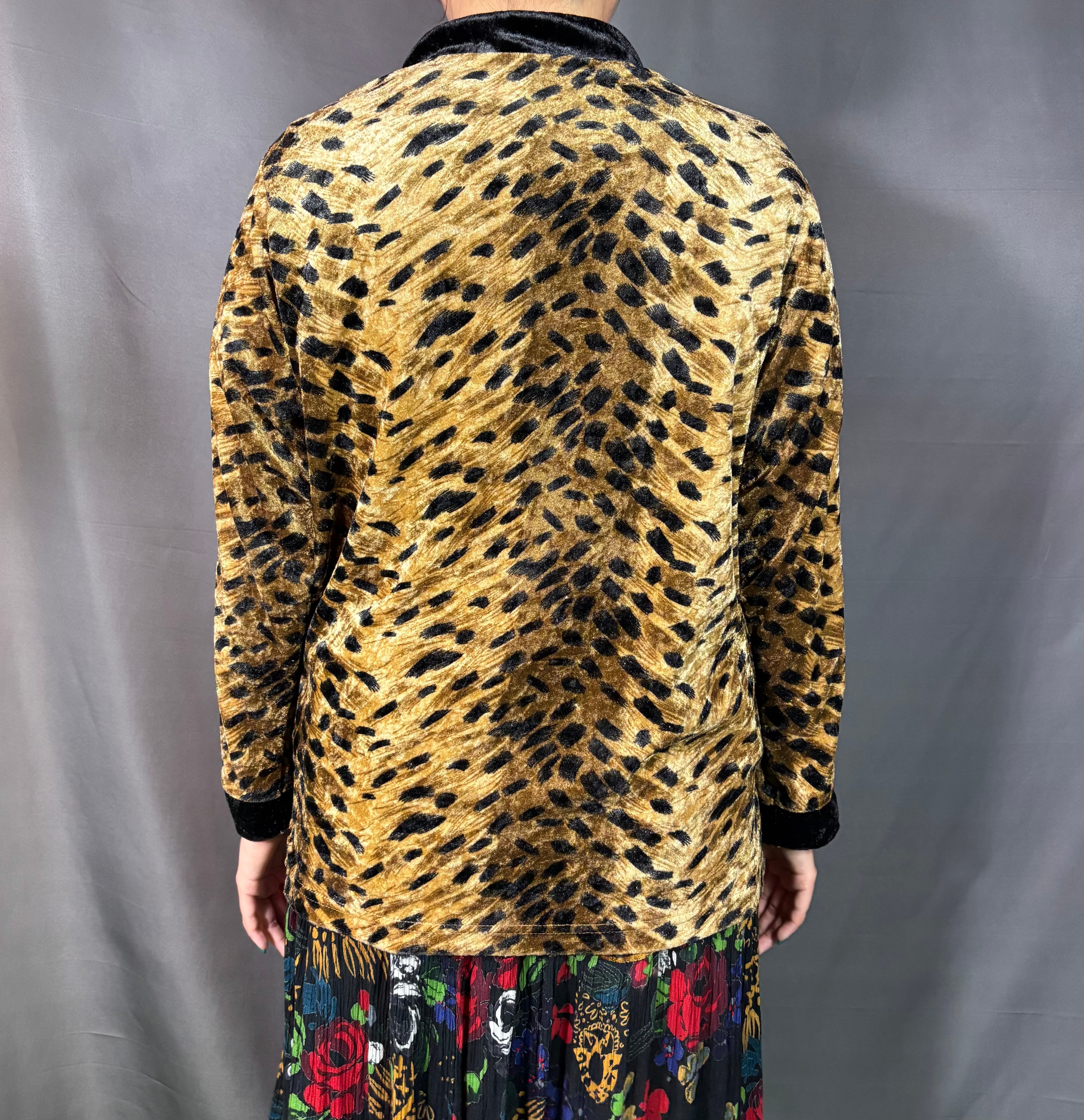 Lady's】 80s レオパード ベロア調 トップス / 80年代 シャツ 古着 豹