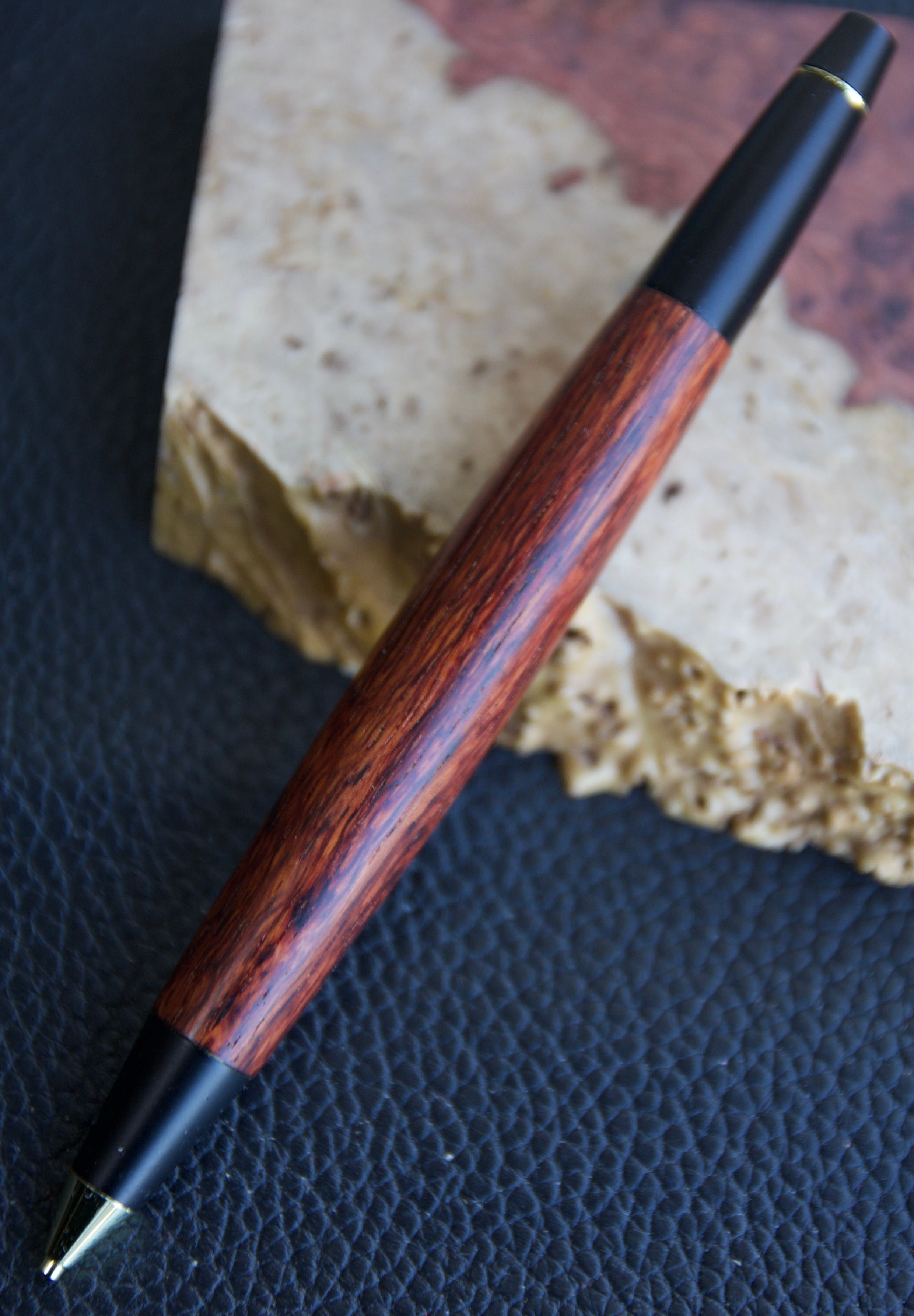 黄花梨 極上 ロータリー式シャーペン 0.5mm | YkU工房