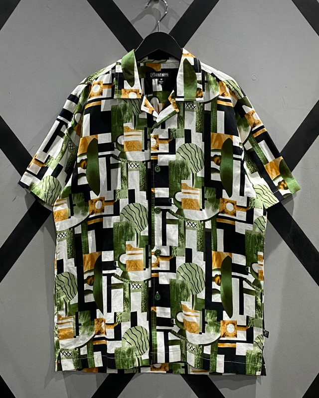 【X VINTAGE】“Dead Stock” “STACY ADAMS” Artistic Pattern S/S Open Collar Shirt