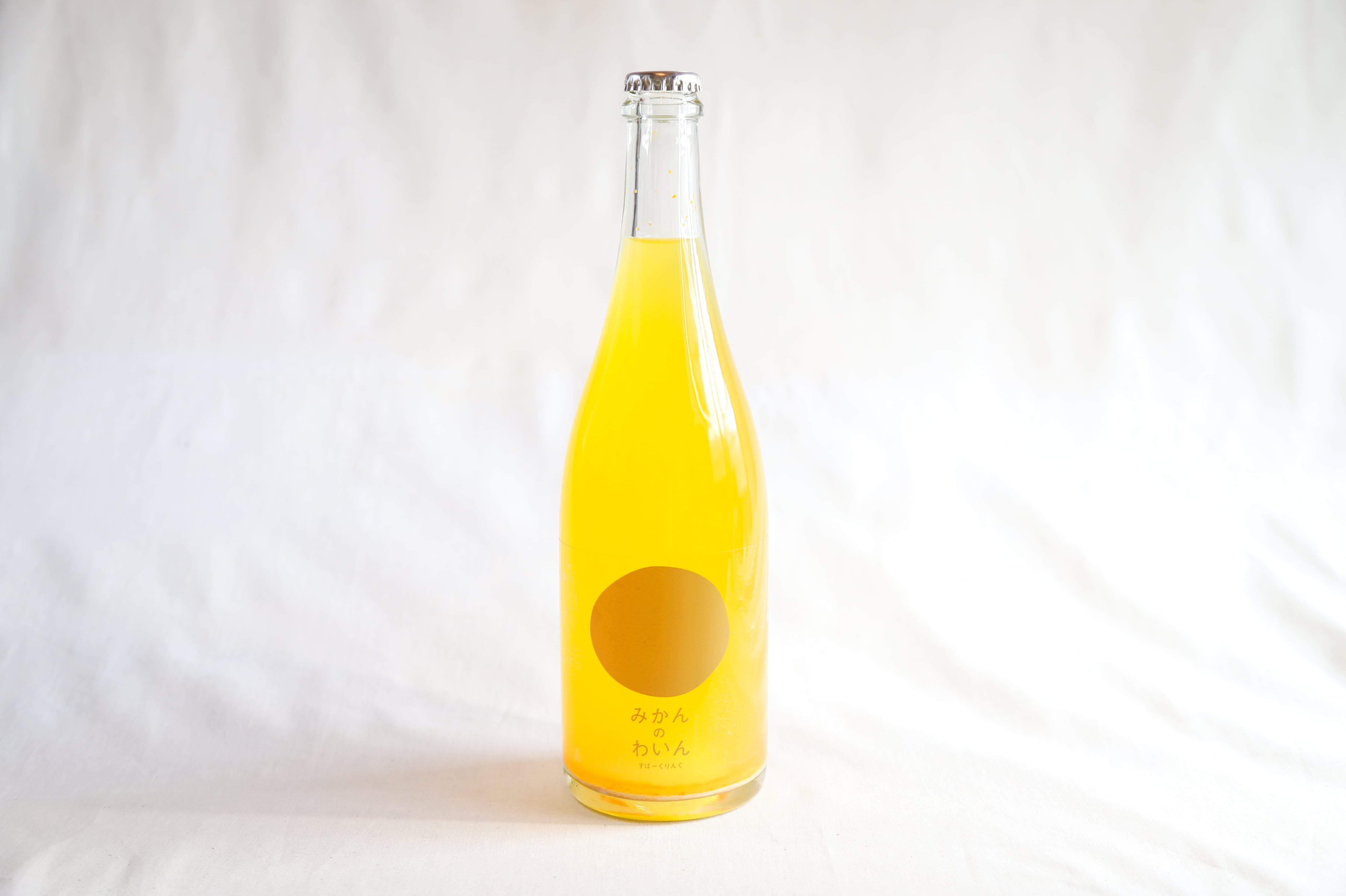 化学農薬不使用】小豆島100％ みかんのわいん すぱーくりんぐ 750ml