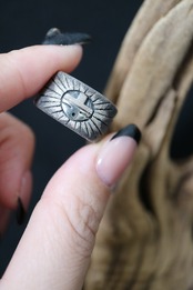 ホピ族 Wadsworth（ワズワース）作サンフェイスリング14号、18号