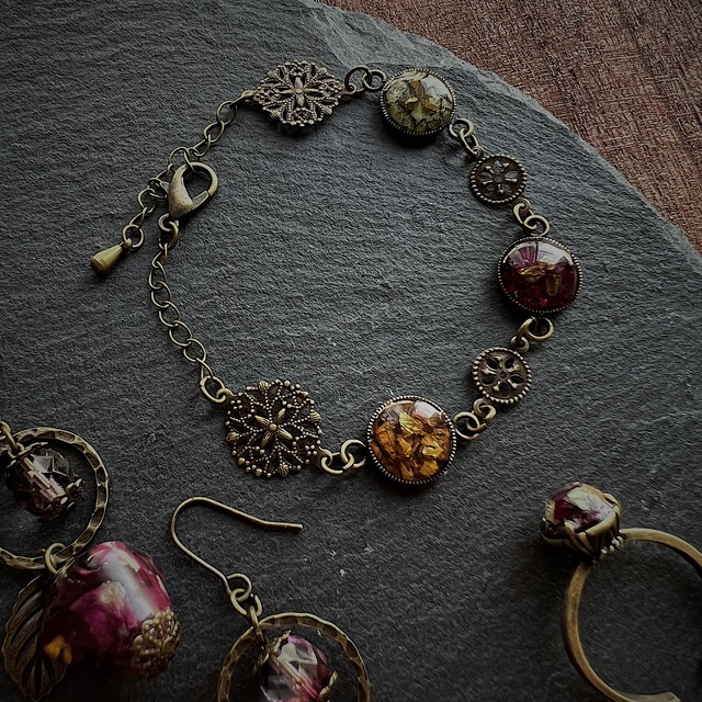 Antique Flower Bracelet