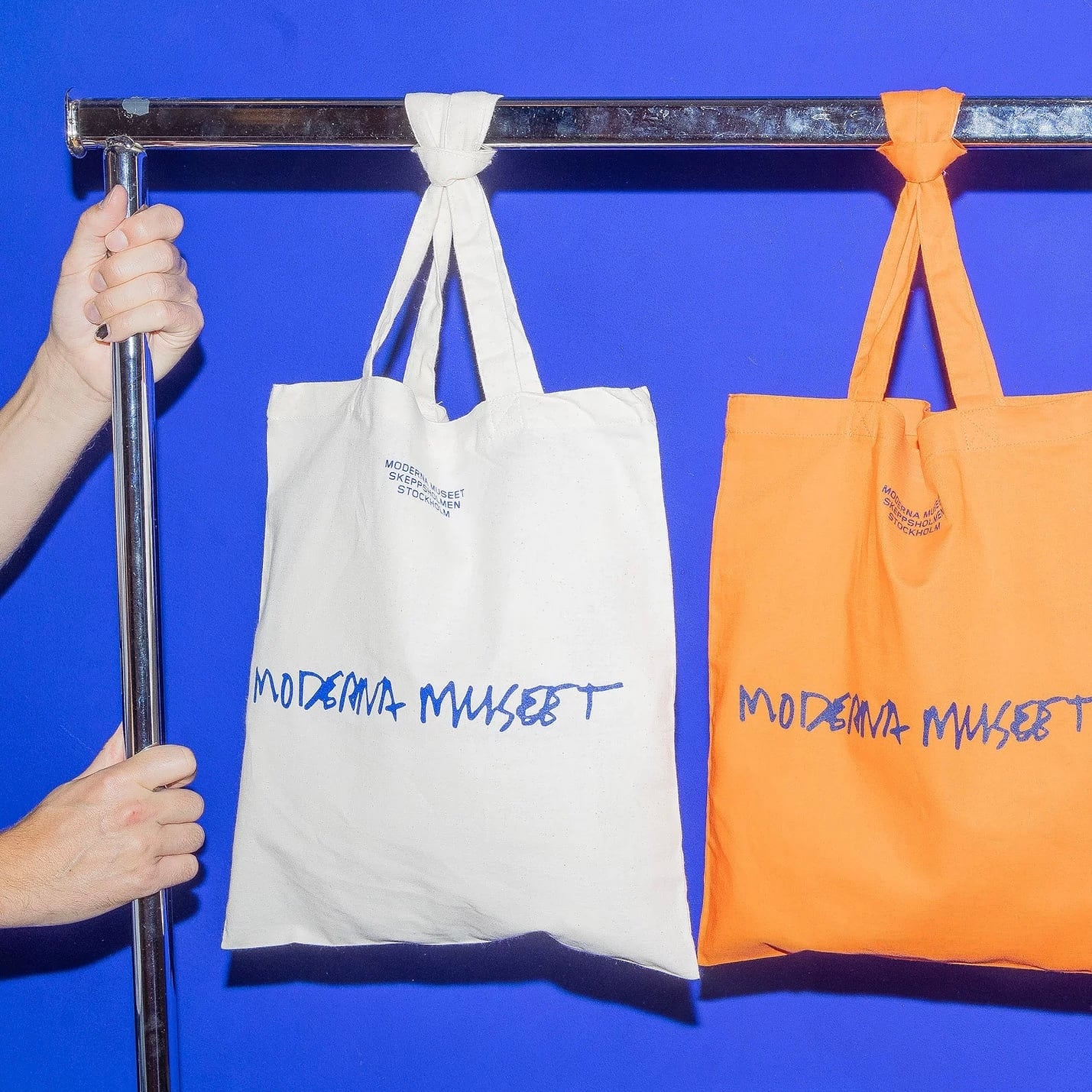 再入荷！【国内未入荷パリ限定】ココキャピタン希少最新ポスター