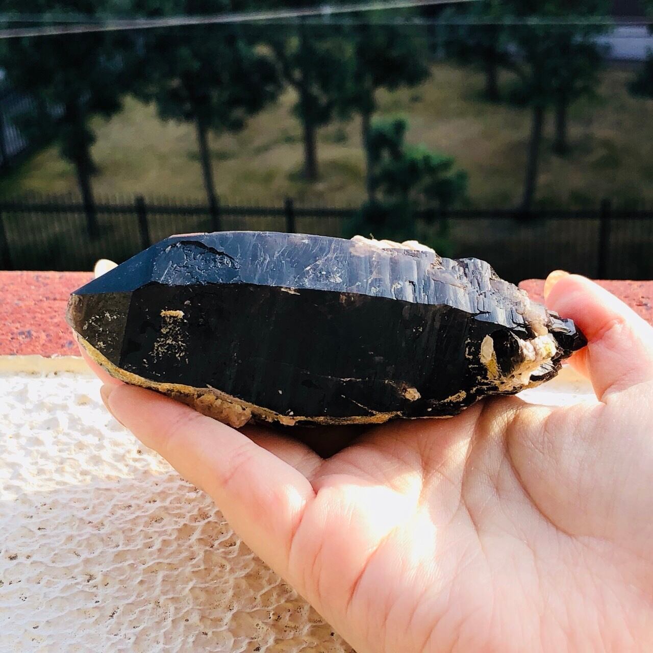 ポイントタイプ！モリオン(黒水晶)クラスター ポイントタイプ！モリオン(黒水晶)クラスター④ | 虹色の星