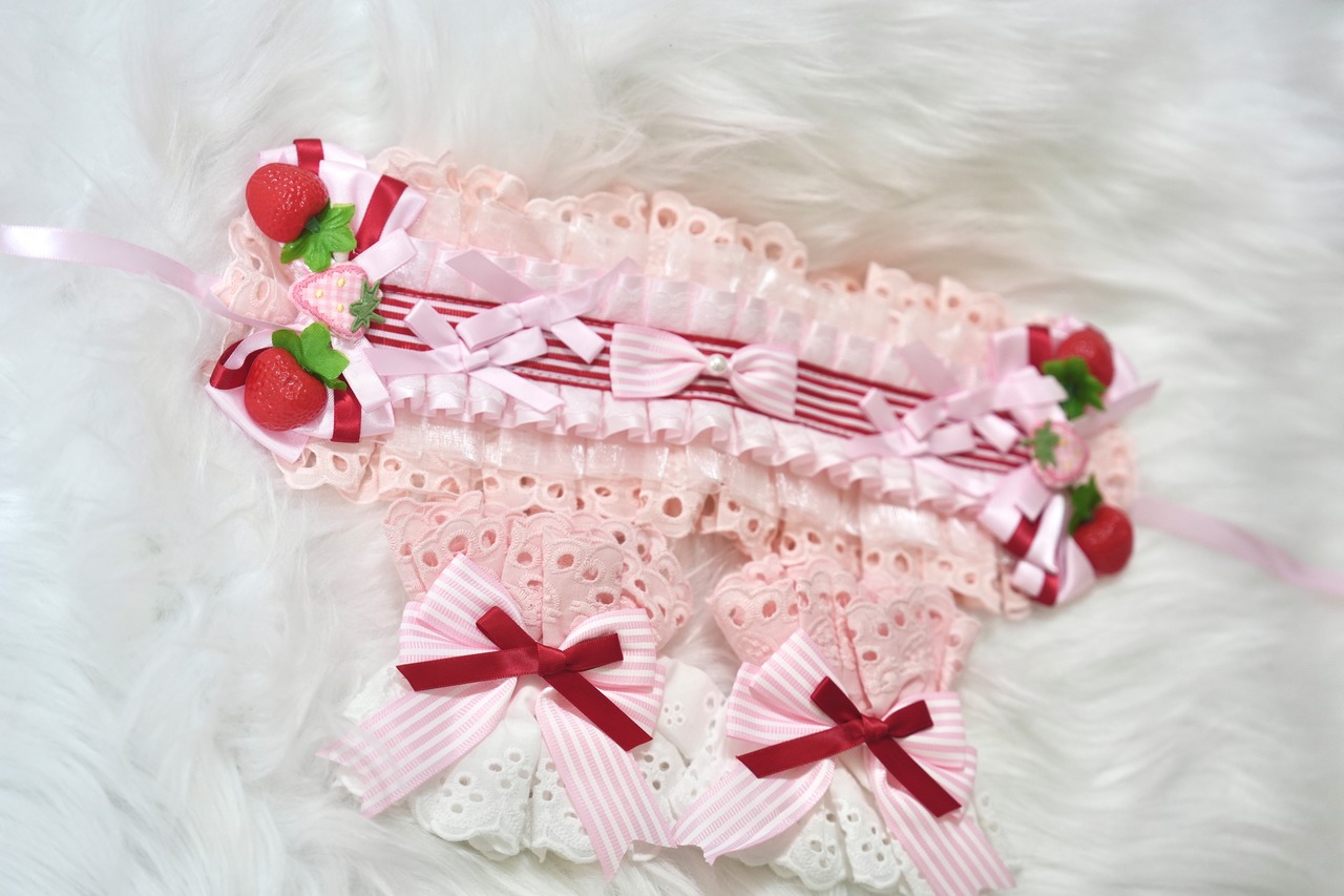 ♡【はじめてセット】ストロベリーパフェ ヘッドドレス&お袖留め3点セット ♡
