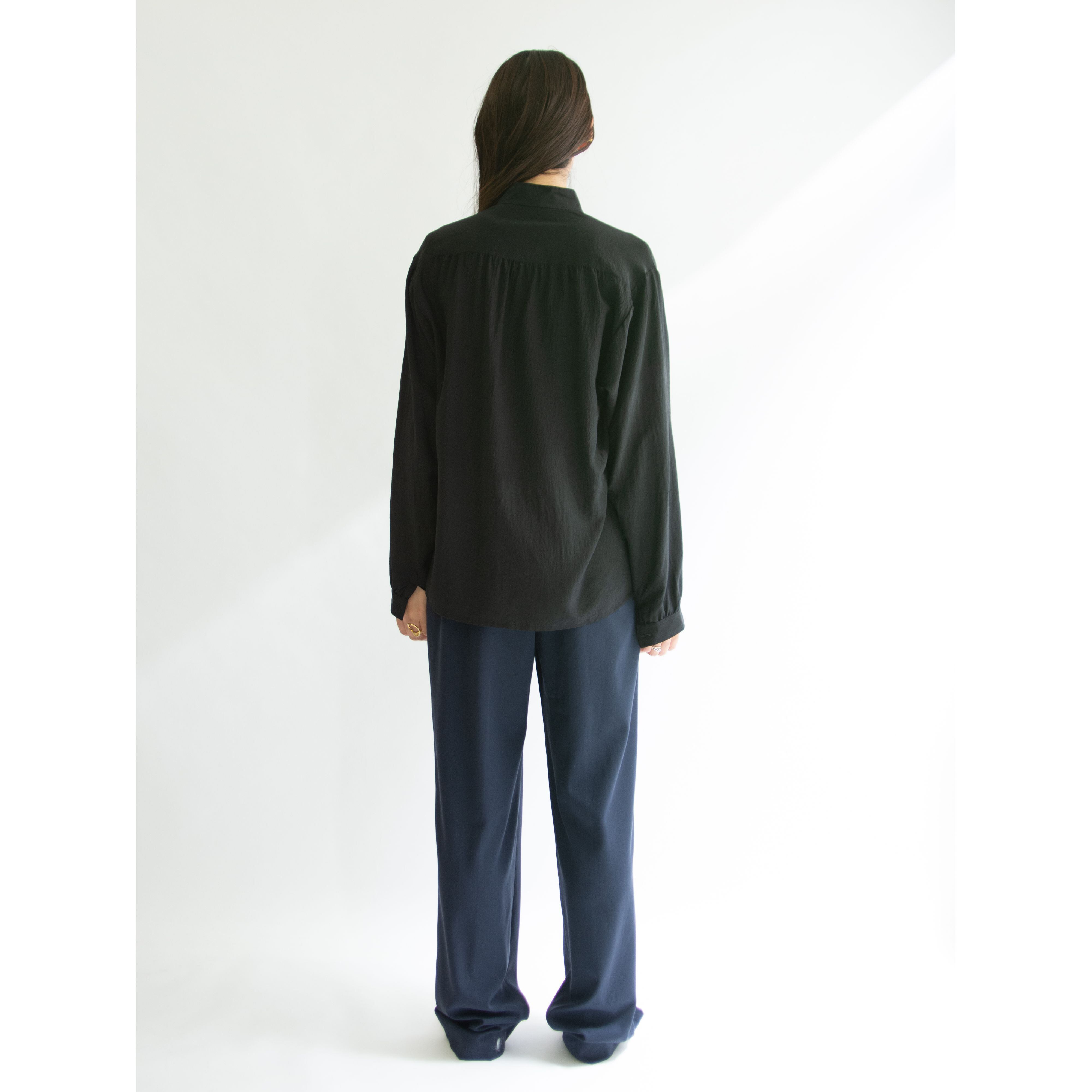 【Valentino Garavani】Made in France Wool-Silk Band Collar Blouse(ヴァレンティノガラヴァーニ フランス製ウールシルクバンドカラーブラウス 長袖シャツ)