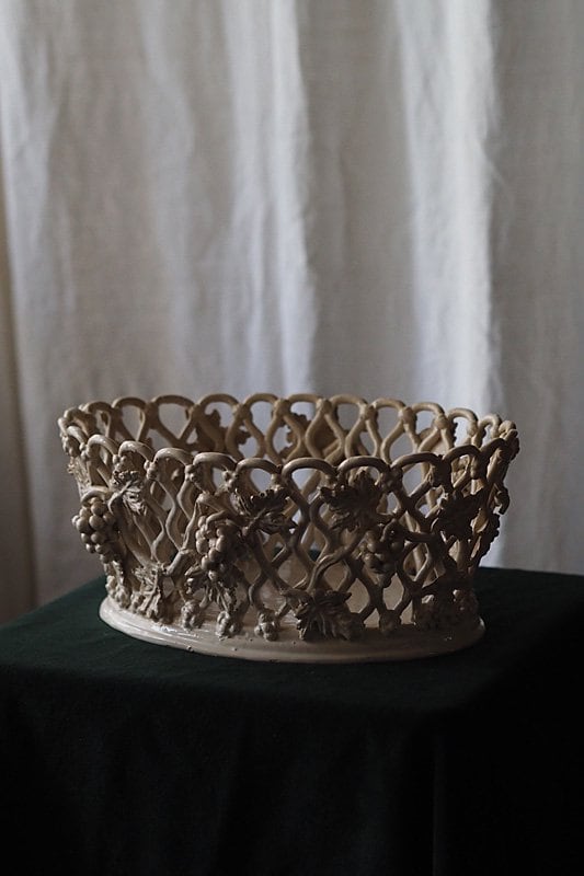 陶器の葡萄籠ジャルディニエ-antique pottery oval basket