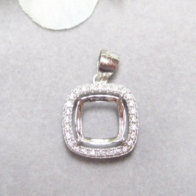 8㎜ クッション スクエア ブランクCZフレーム S925 ペンダント セッティング SV