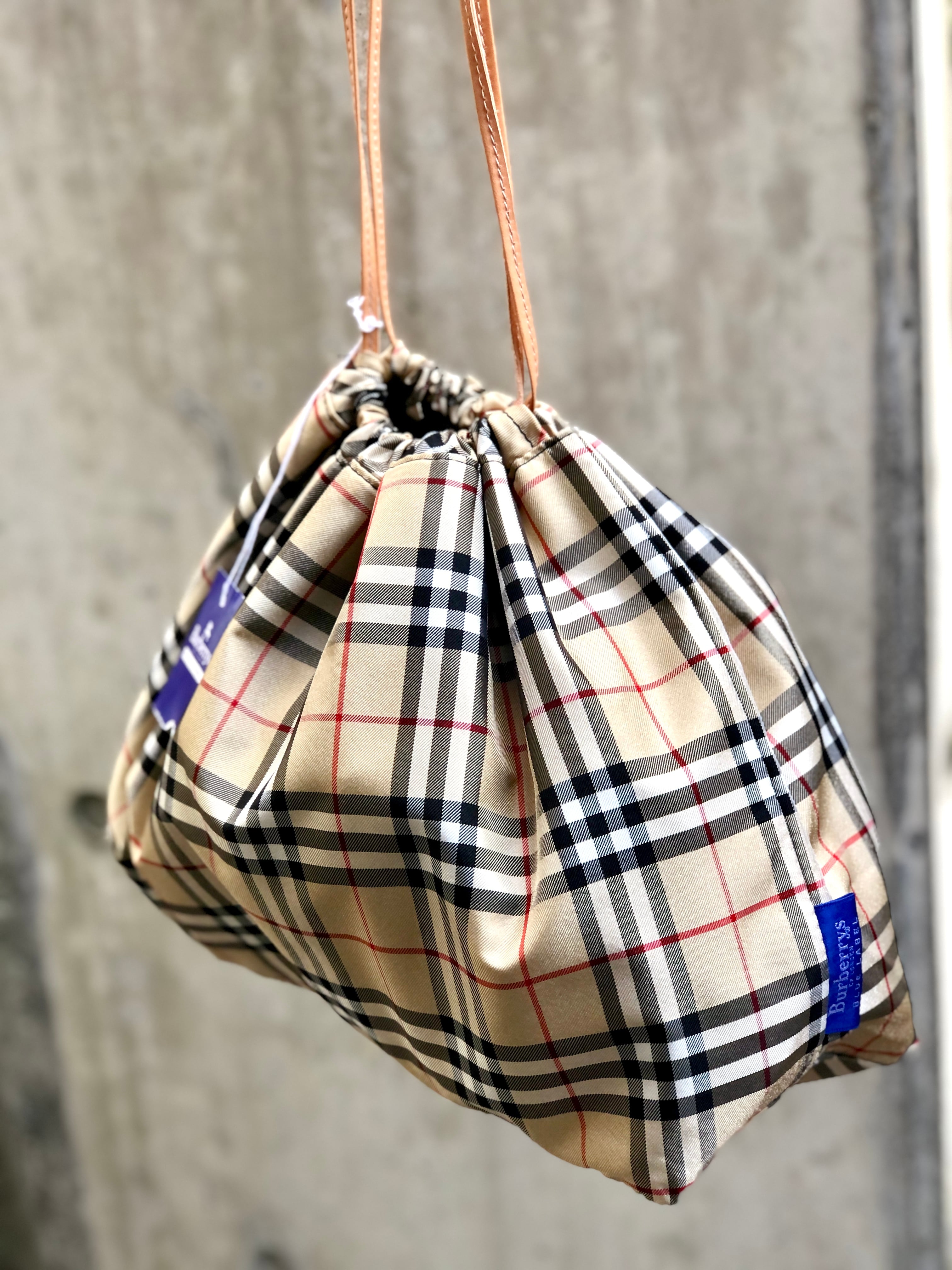 格安最新作 BURBERRY by ムーミン's shop｜バーバリーならラクマ