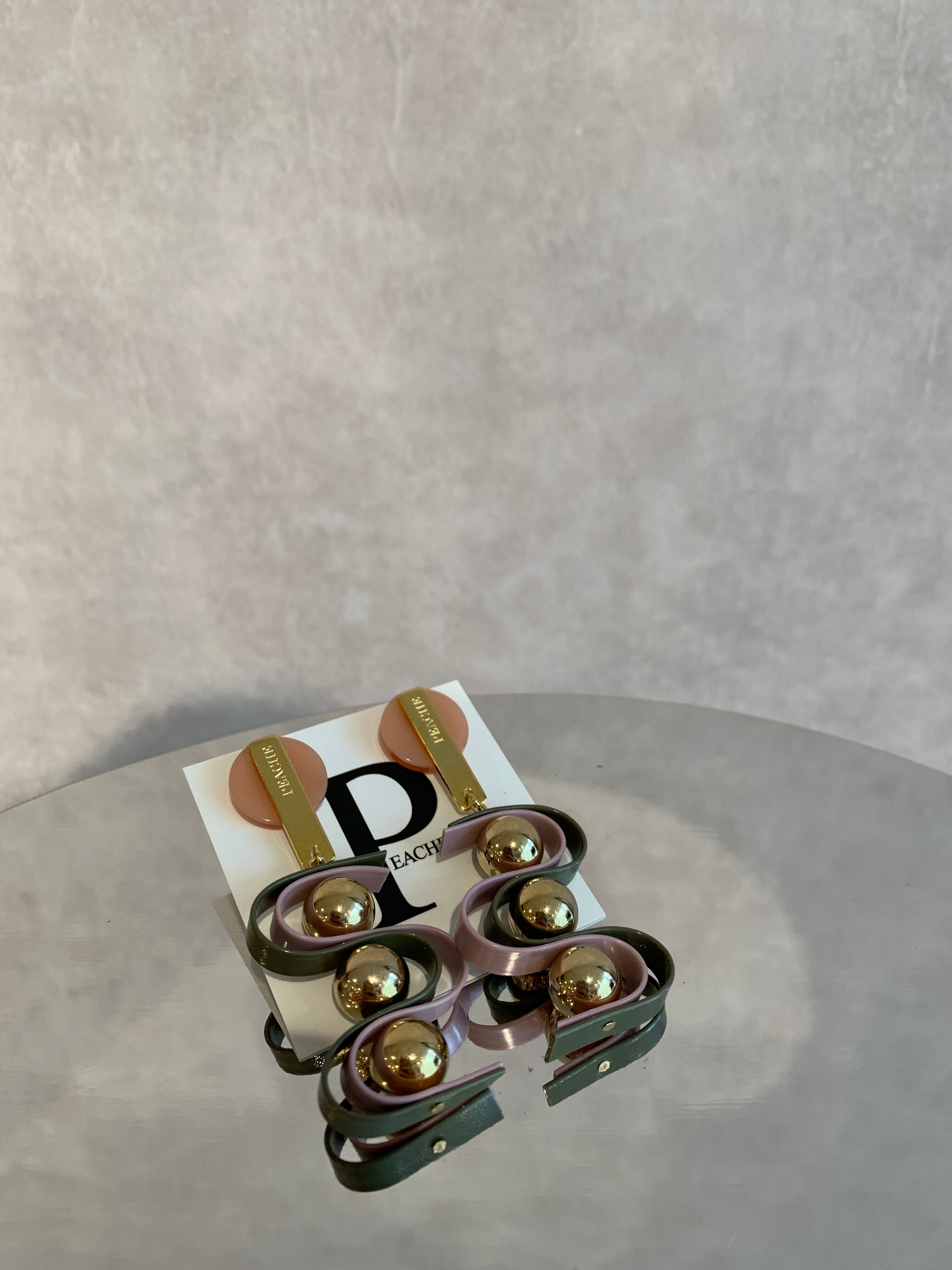 double wave pink×khaki gold