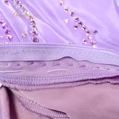 社交ダンス 衣装 チャコット Chacott スタンダードドレス ワンピース スタンダード 紫 フロート レース ファー フェザー デモ 競技 ダンス パーティ 発表会 高級感 豪華 上品 ラベンダー パープル系 パフォーマンス 目立つ 美しい おしゃれ 女性用 コスチューム パーティー衣装 フェミニン