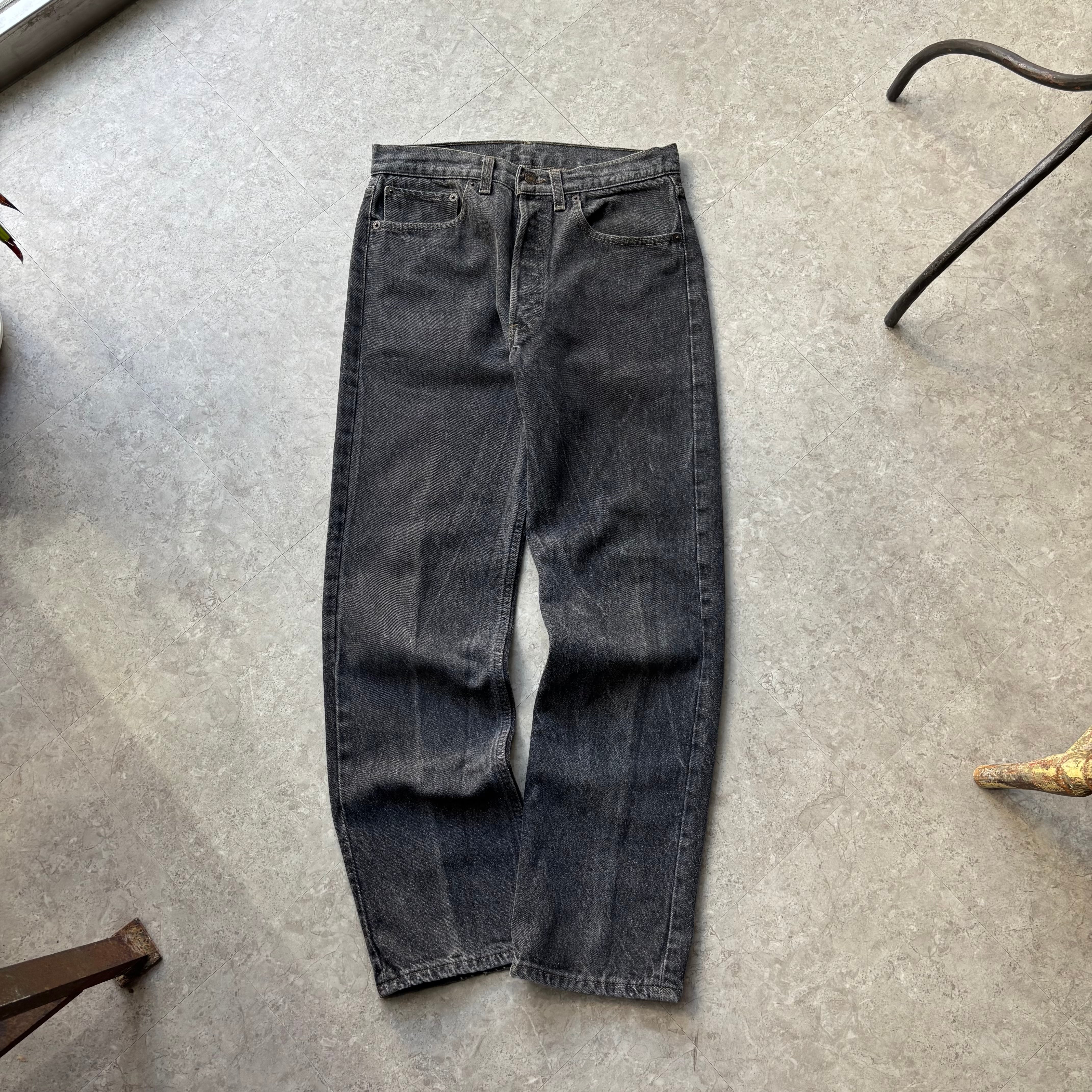 Good condition!! 1990s Levi's 501 "先染め" black denim pants【仙台店】
