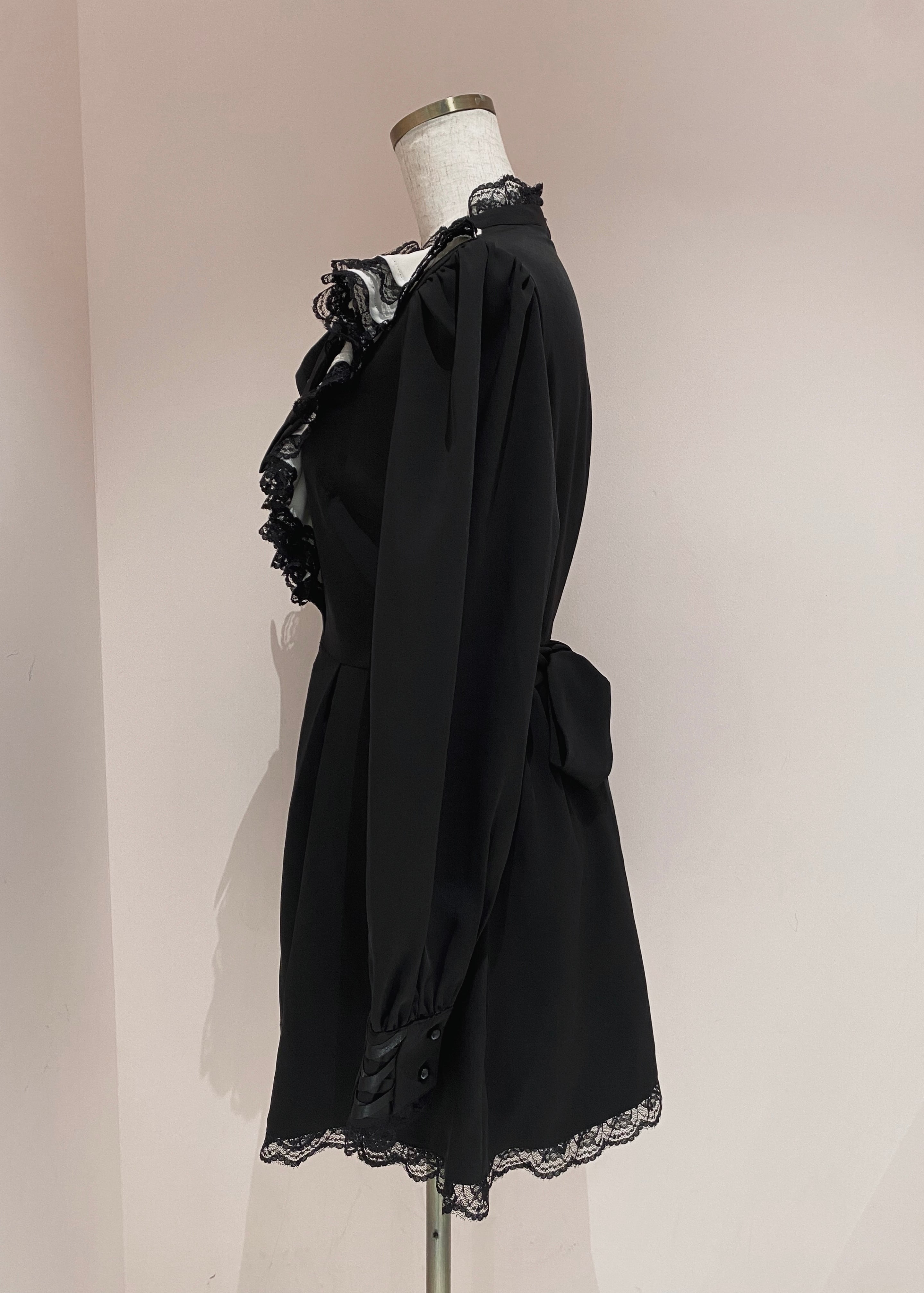 ManonMimie】Front-Frill Gothic All-in-One | Manon Tokyo 