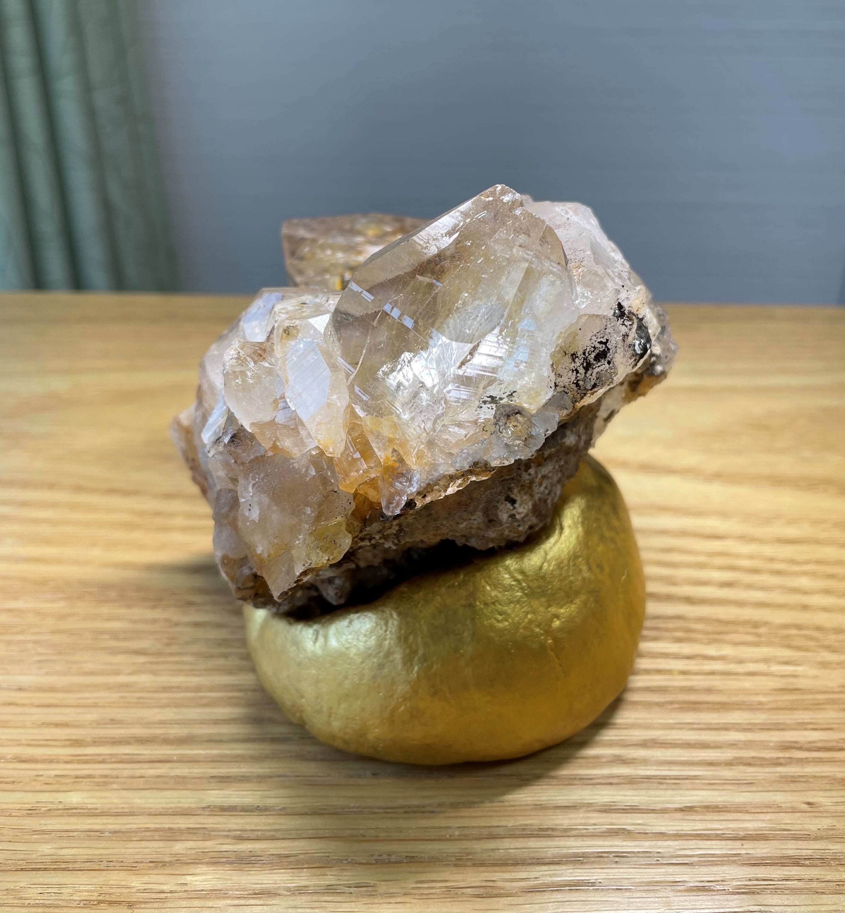 ヒマラヤ水晶ダブルポイントゴールデンヒーラー天然石邪気払い