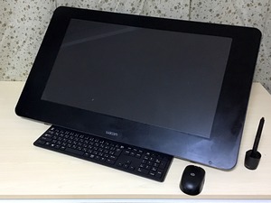 新発売！Cintiq 27QHD用　傾斜角可変スタンド　最大75度 キーボード下置き型