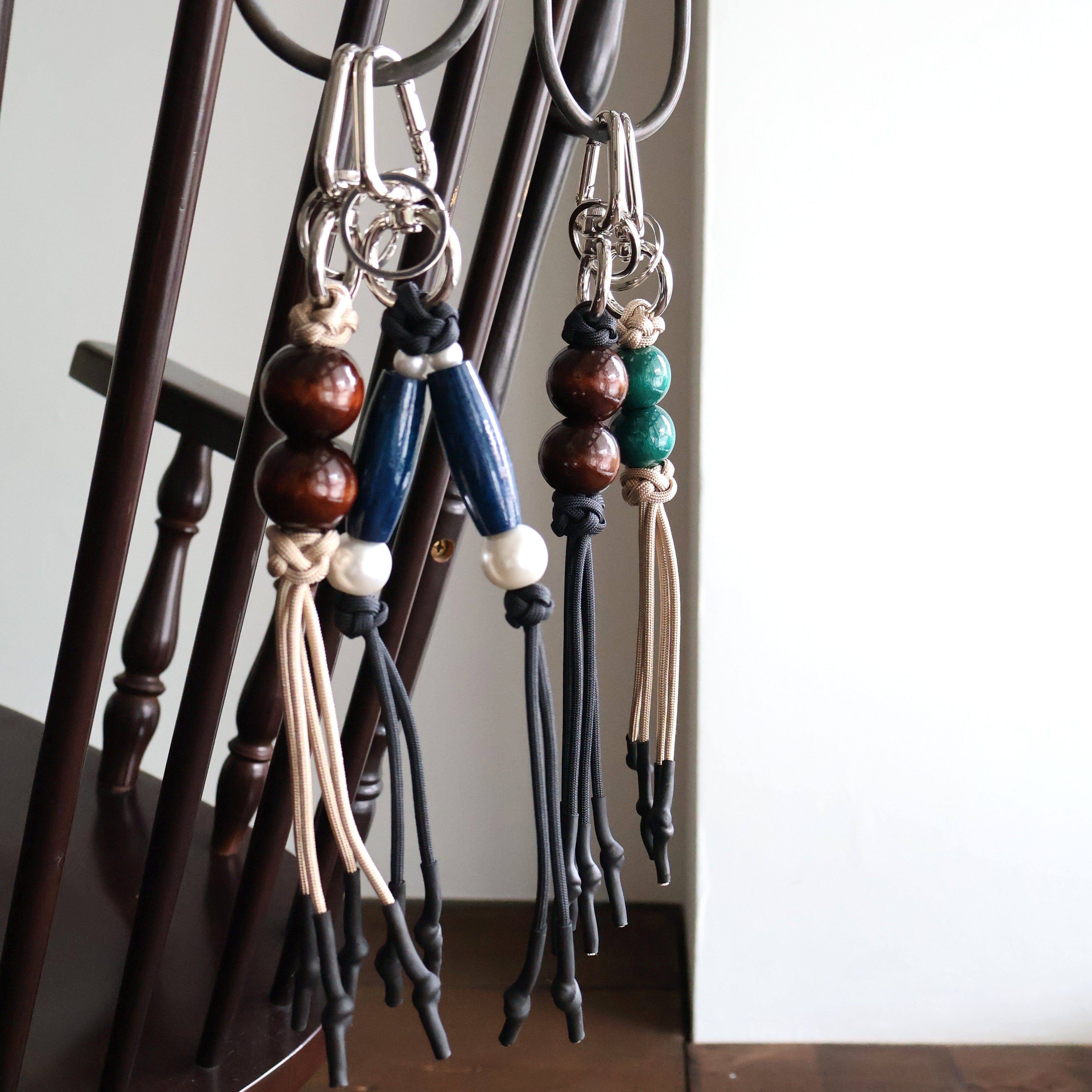 MIDTHINGS “ CHARM KEY CHAIN ( Brown*Black )” | H.inch/アッシュ