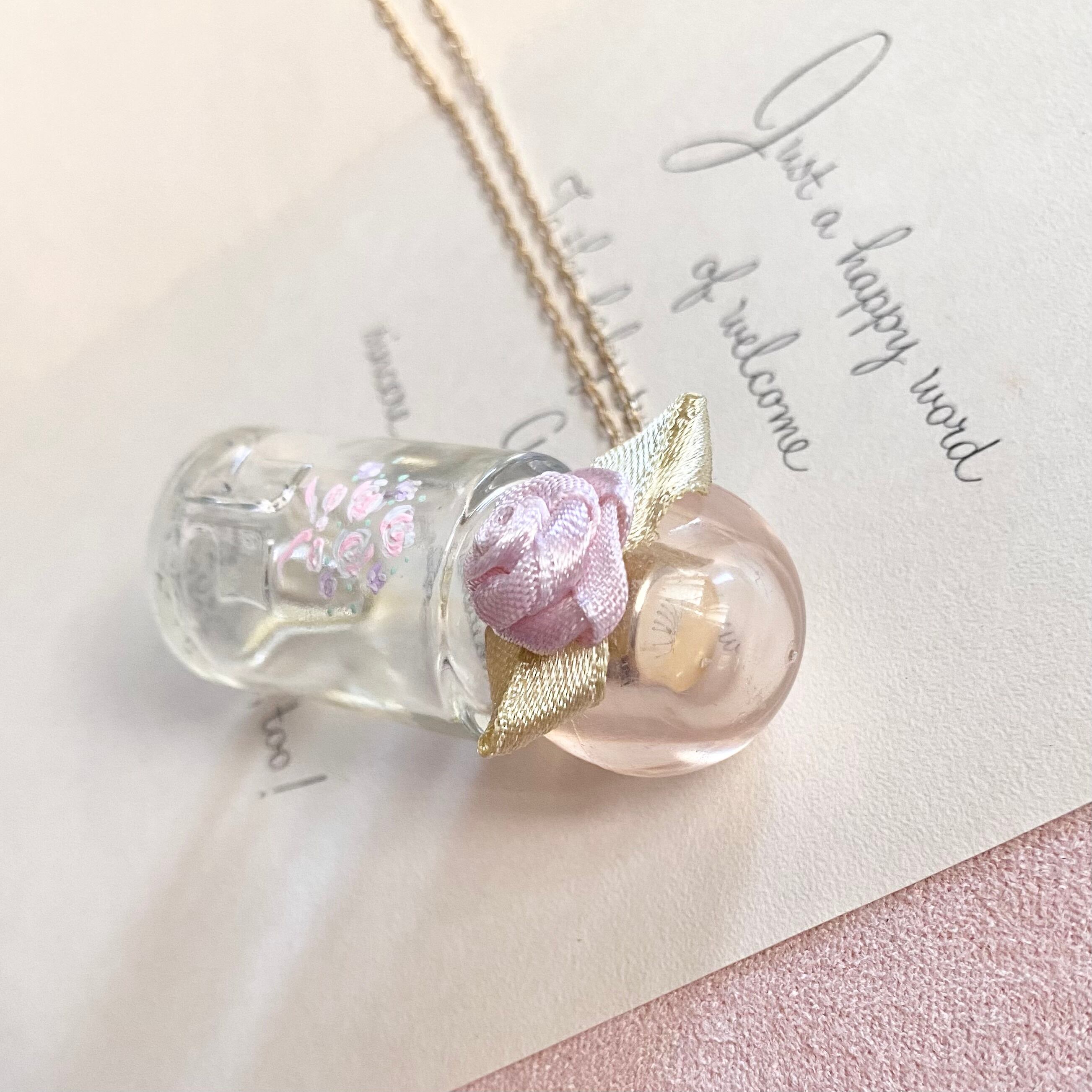 (花束の思い)Hand painted perfume neckless ペイント香水瓶ネックレス