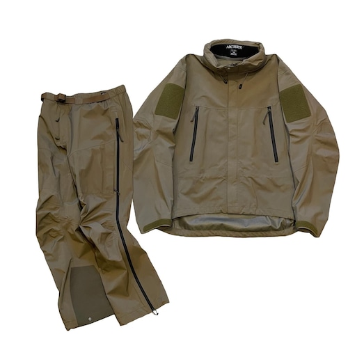 Set up‼︎ 00s ARC’TERYX GORE-TEX LEAF ALPHA  jacket “GEN 1”