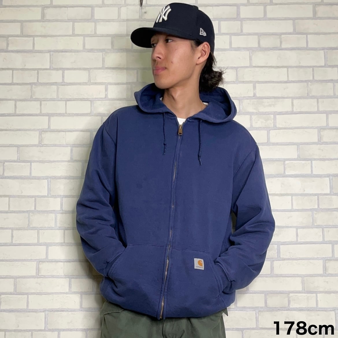 Carhartt パーカー　M（XL相当）厚手　ワンポイントブランドロゴ　ネイビー　フルジップ　ヘビーコットン　フーディー | 古着屋OLDGREEN  powered by BASE