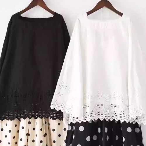 2色／カットワーク刺繍フレアブラウス ・9852