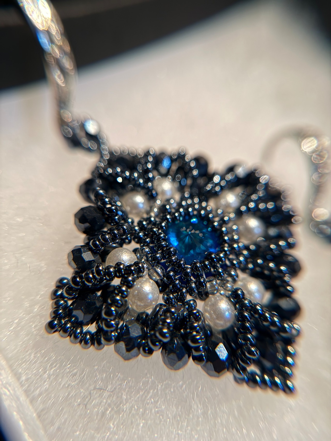 “水の反映”  ドビュッシー作曲 | 耳飾り