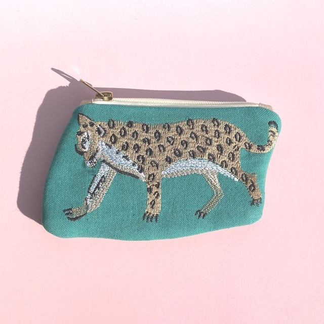 アニマル刺繍ポーチ（レオパード）