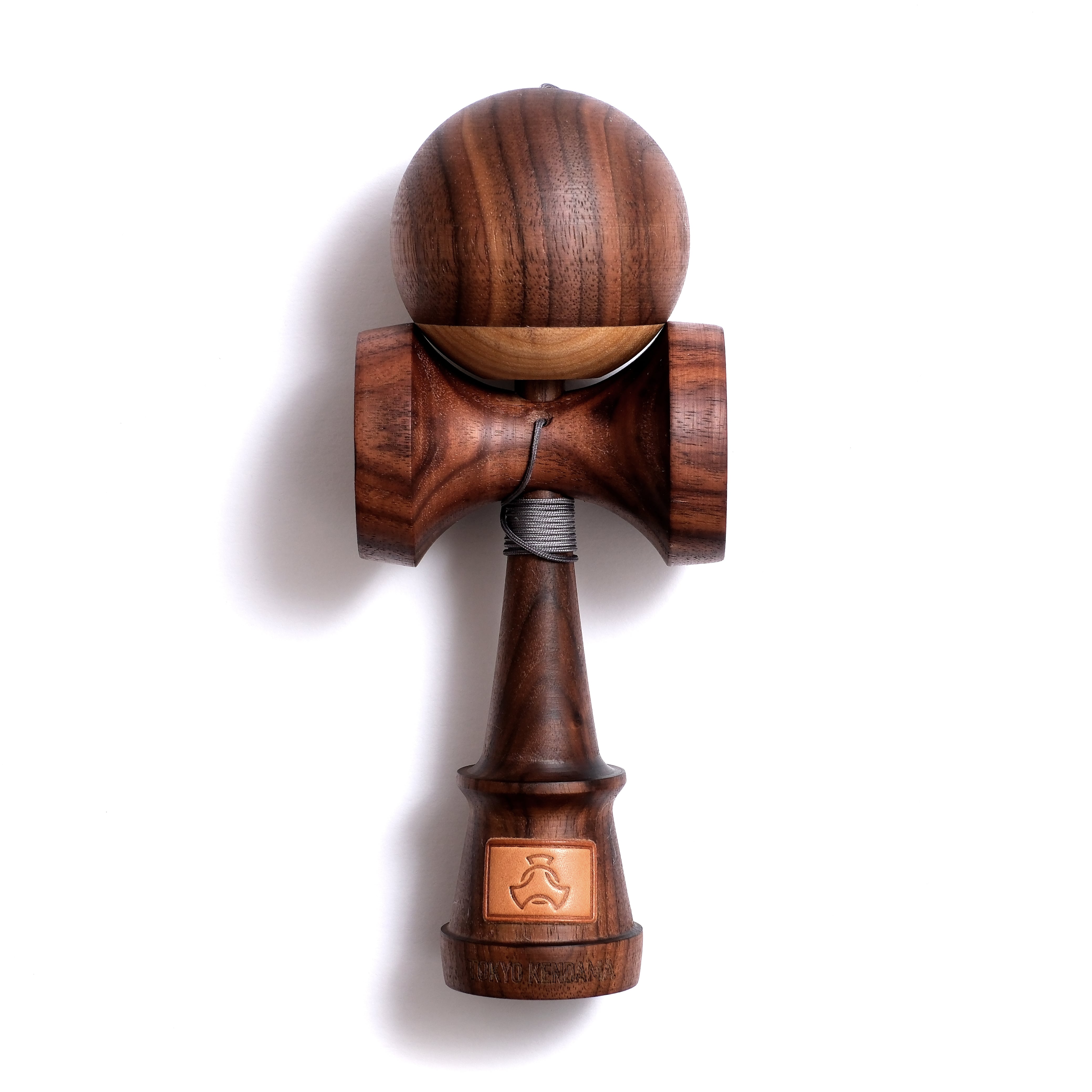 5th WALNUT / ウォールナット | TOKYO KENDAMA｜育てるけん玉