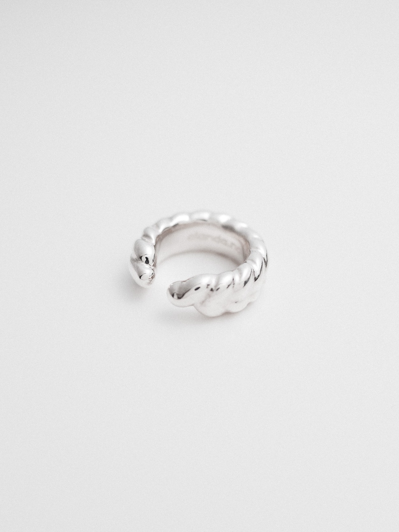 alanda_no: CH CUFF + JEWELRY MAT– Hand-knit - 7