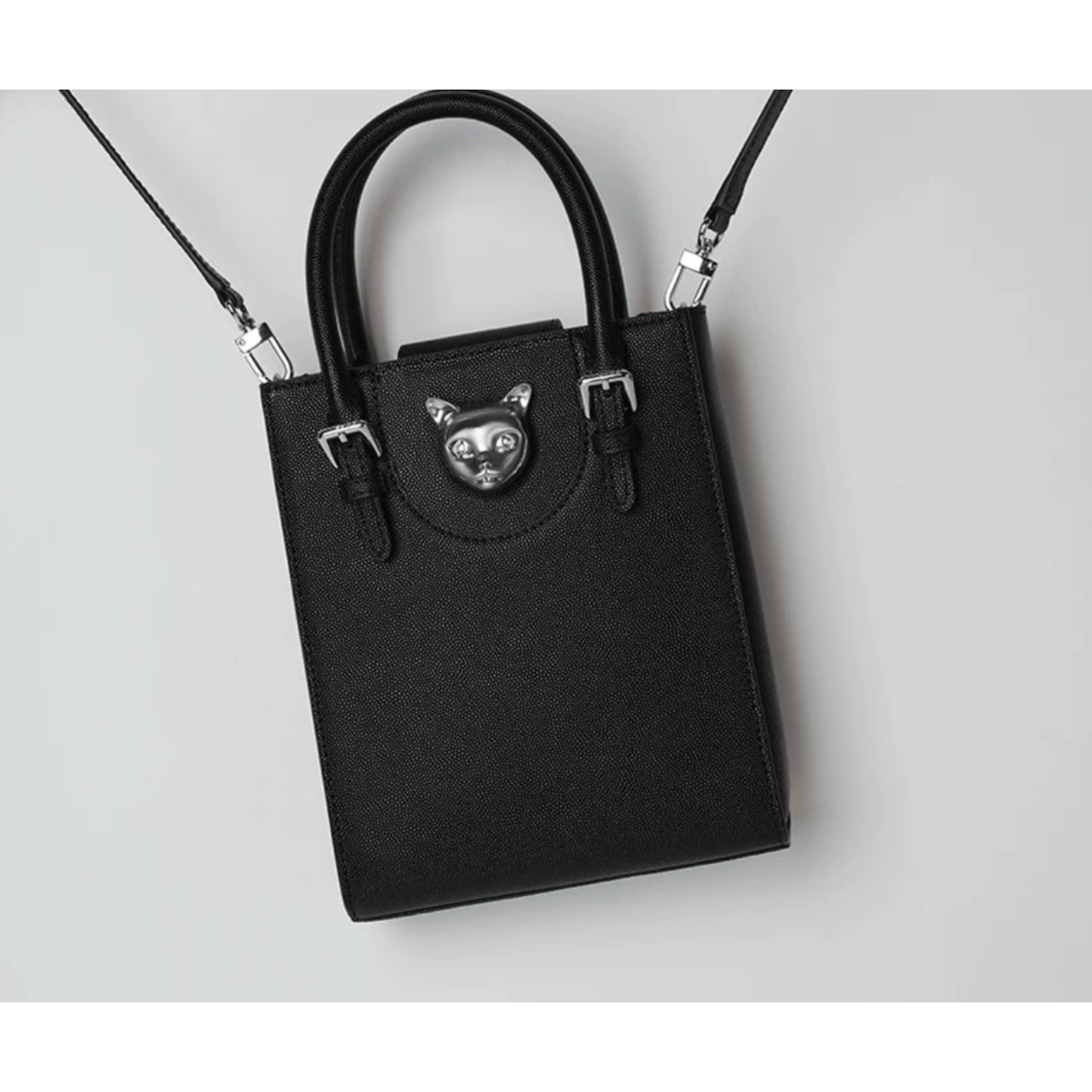 バステト・2wayレクタングルバッグ M23830