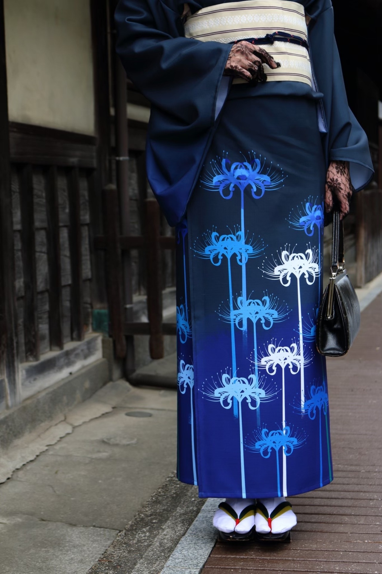 [3/21〜10/31期間限定販売］彼岸花浴衣青(受注販売)