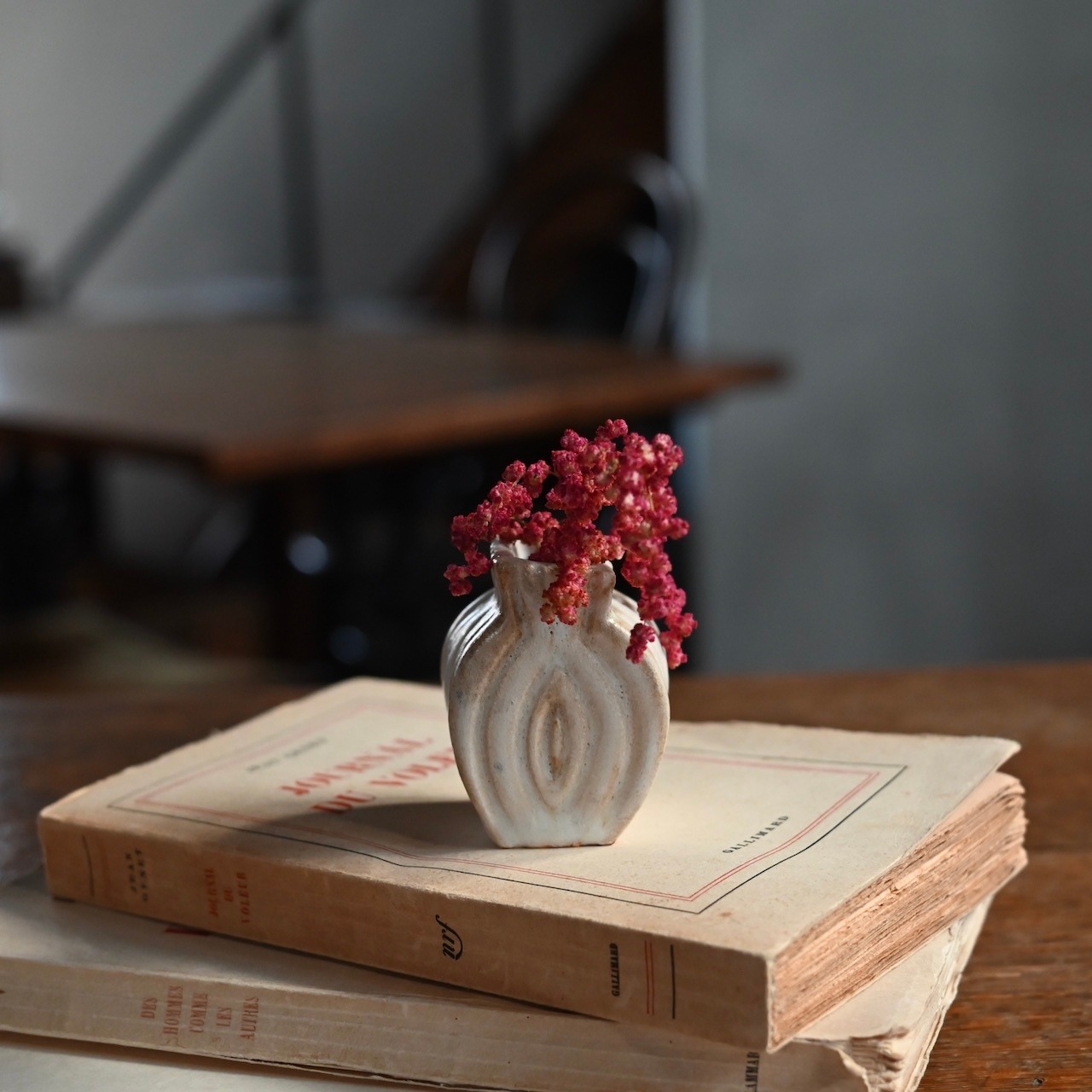 OluNoA / フラワーベース〈 花瓶・花器・一輪挿し・陶器・インテリア・置物 〉