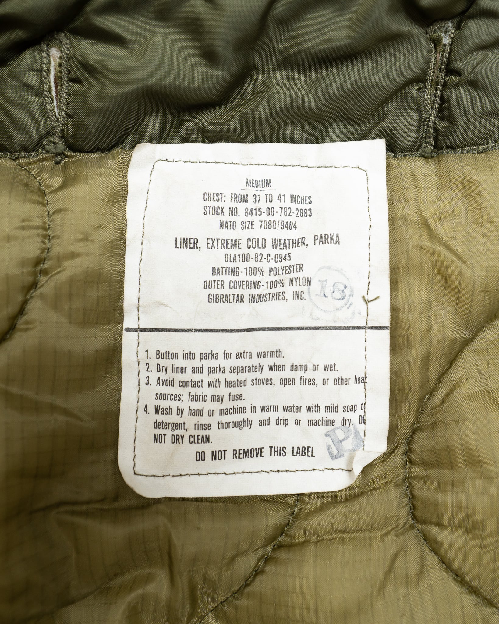 AランクUSED】"MEDIUM" U.S.Army M-65 Field Parka Linerアメリカ軍