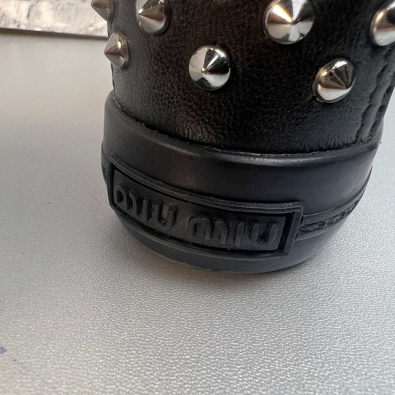 miumiu ミュウミュウ ハイカット スニーカー スタッズ ビジュー  靴 ブラック A-10528