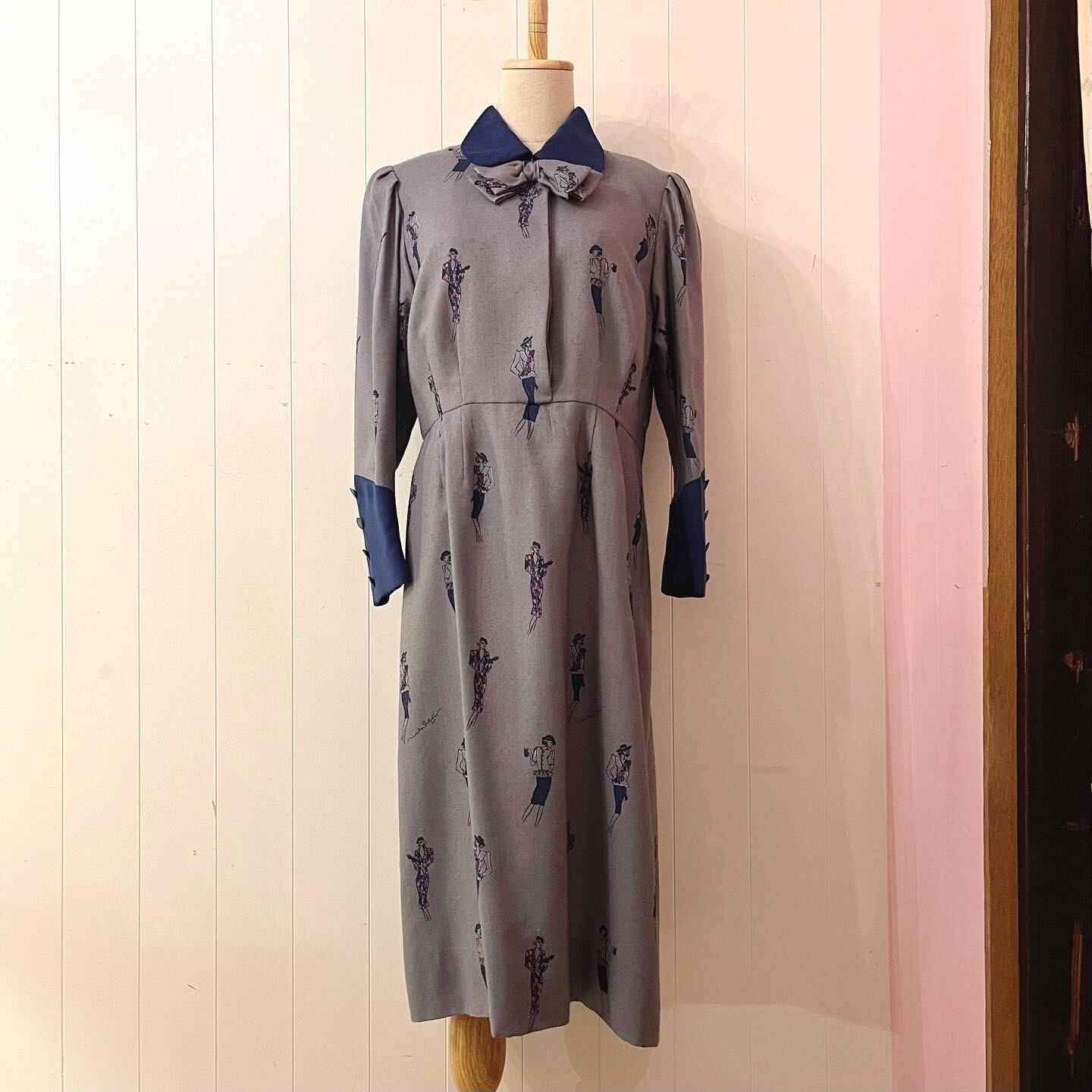 lady pink dot navy cuffs one-piece