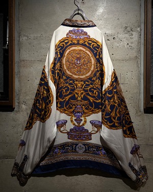 【Caka】Luxury Pattern Vintage Silk Scarf Shirt