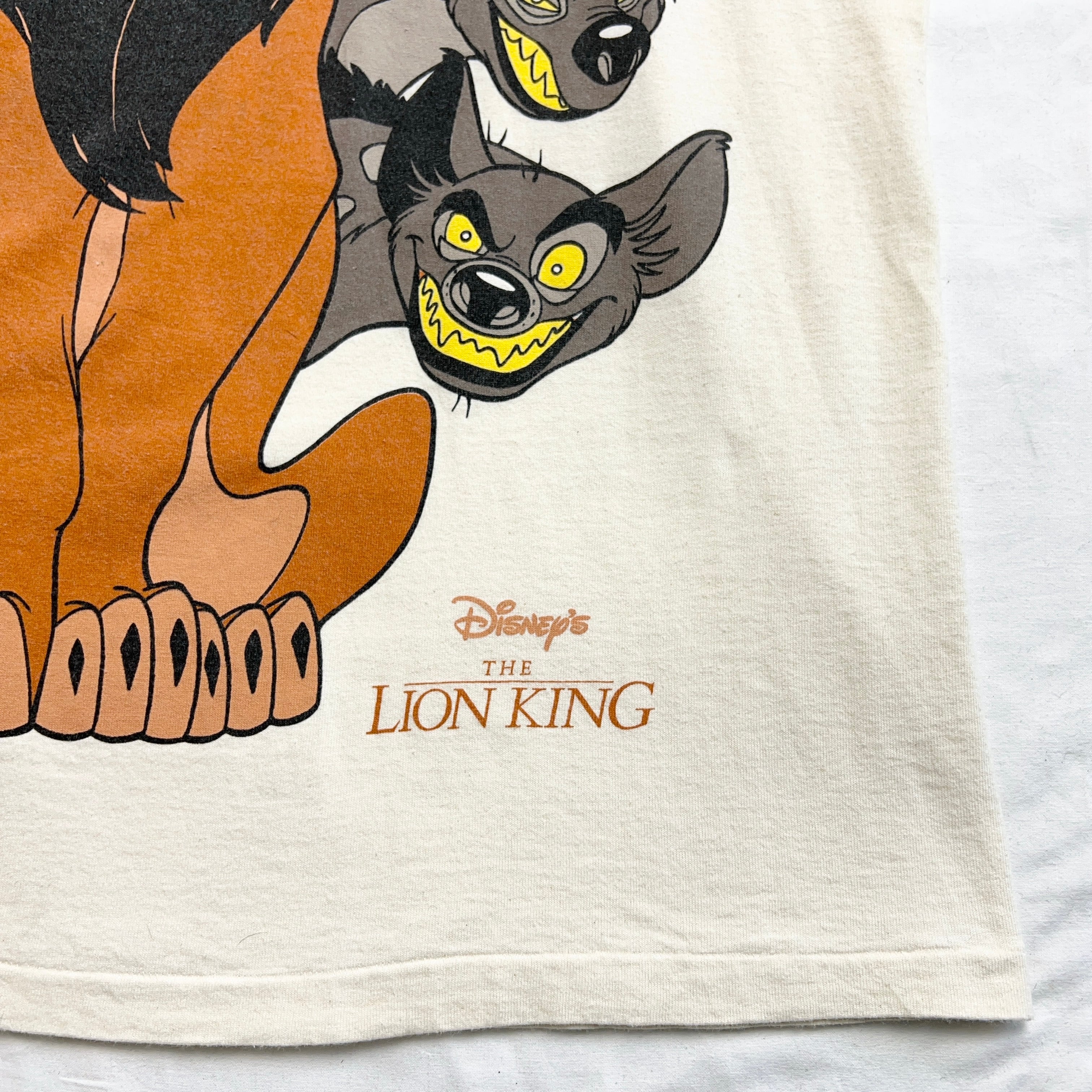 ディズニー　Tシャツ　ハイエナ　シェンジ　エド　バンザイ　白 Shenzi banzai ed - Etsy 日本