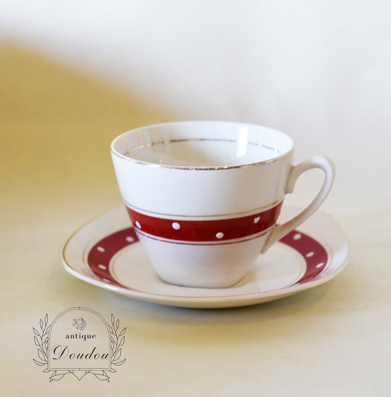 ミッドウインター◇レッドドミノ MIDWINTER ミッドウィンター RED DOMINO カップ＆ソーサー