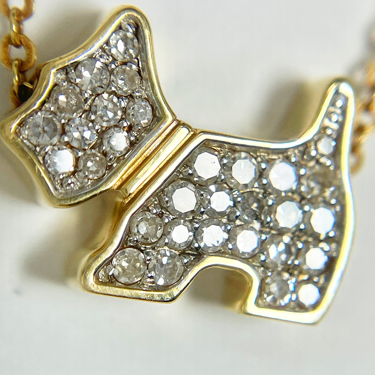 AGATHA PARIS 】K18 天然ダイヤモンド 犬モチーフ ネックレス 