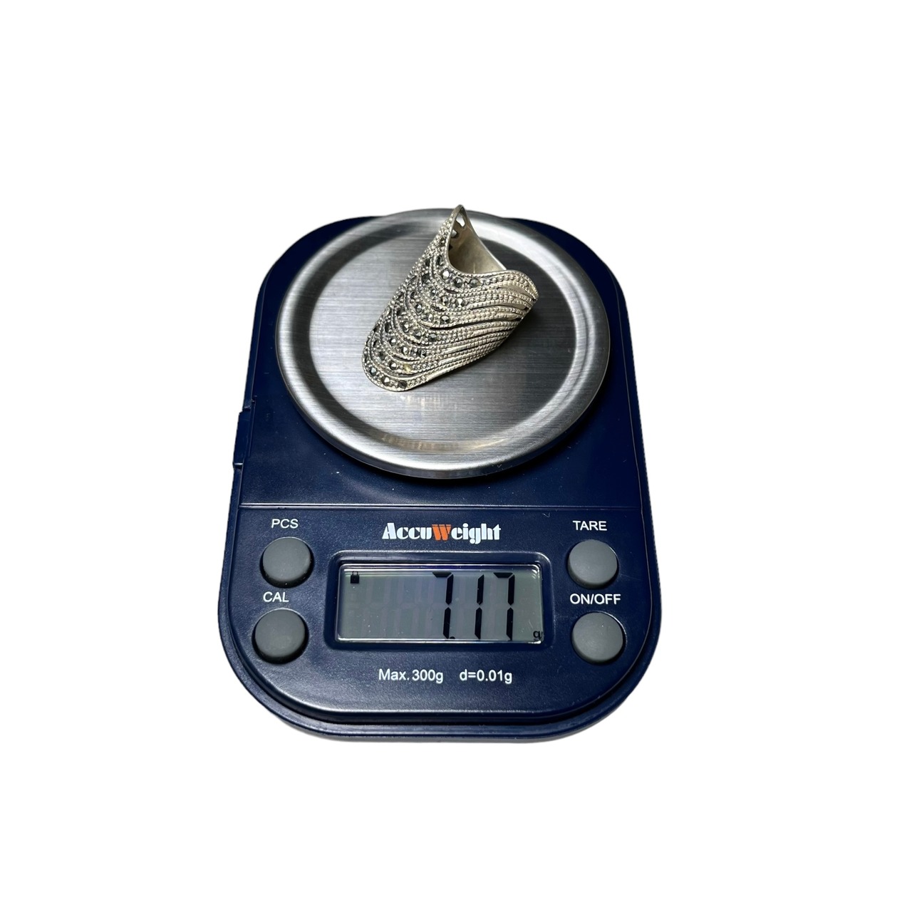 vintage silver wide ring set with marcasite