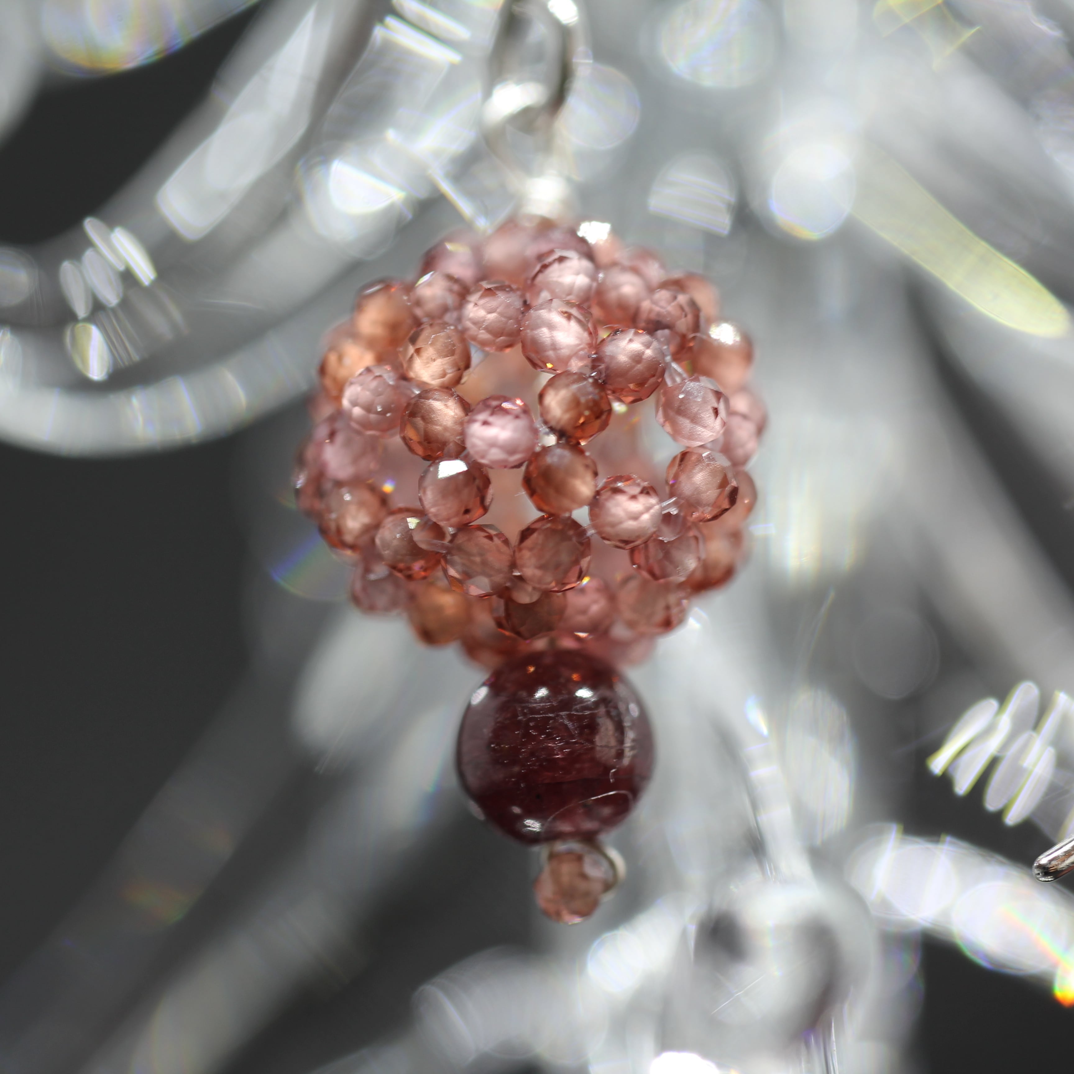 ピアス【バッキーボール(ガーネット)】 | earth venus