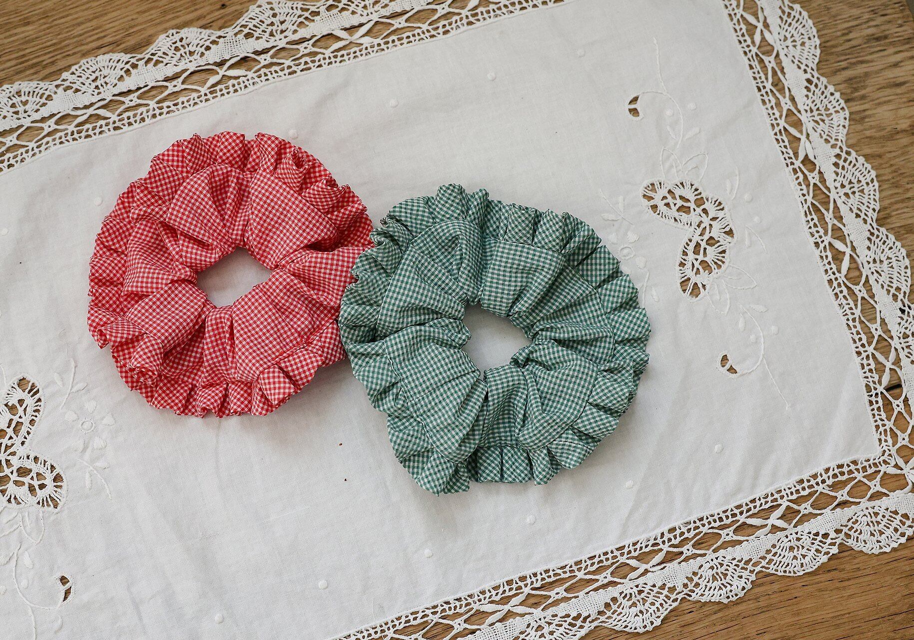 HEYEP silk beaded fringe scrunchie | PAY ID