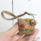 Vsb-40004 Emb beige bag brooch set