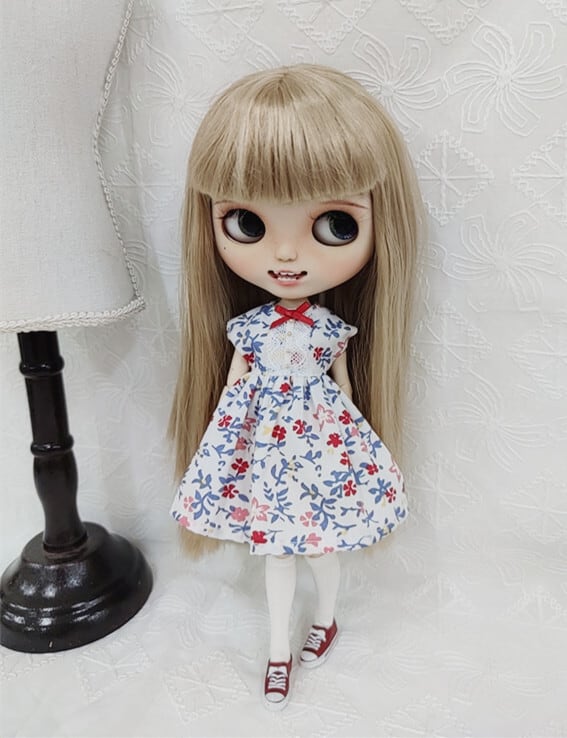 blytheドール人形サイズ ドール服 花柄ワンピース | ドール服の通販 花柄ドレスの金髪人形