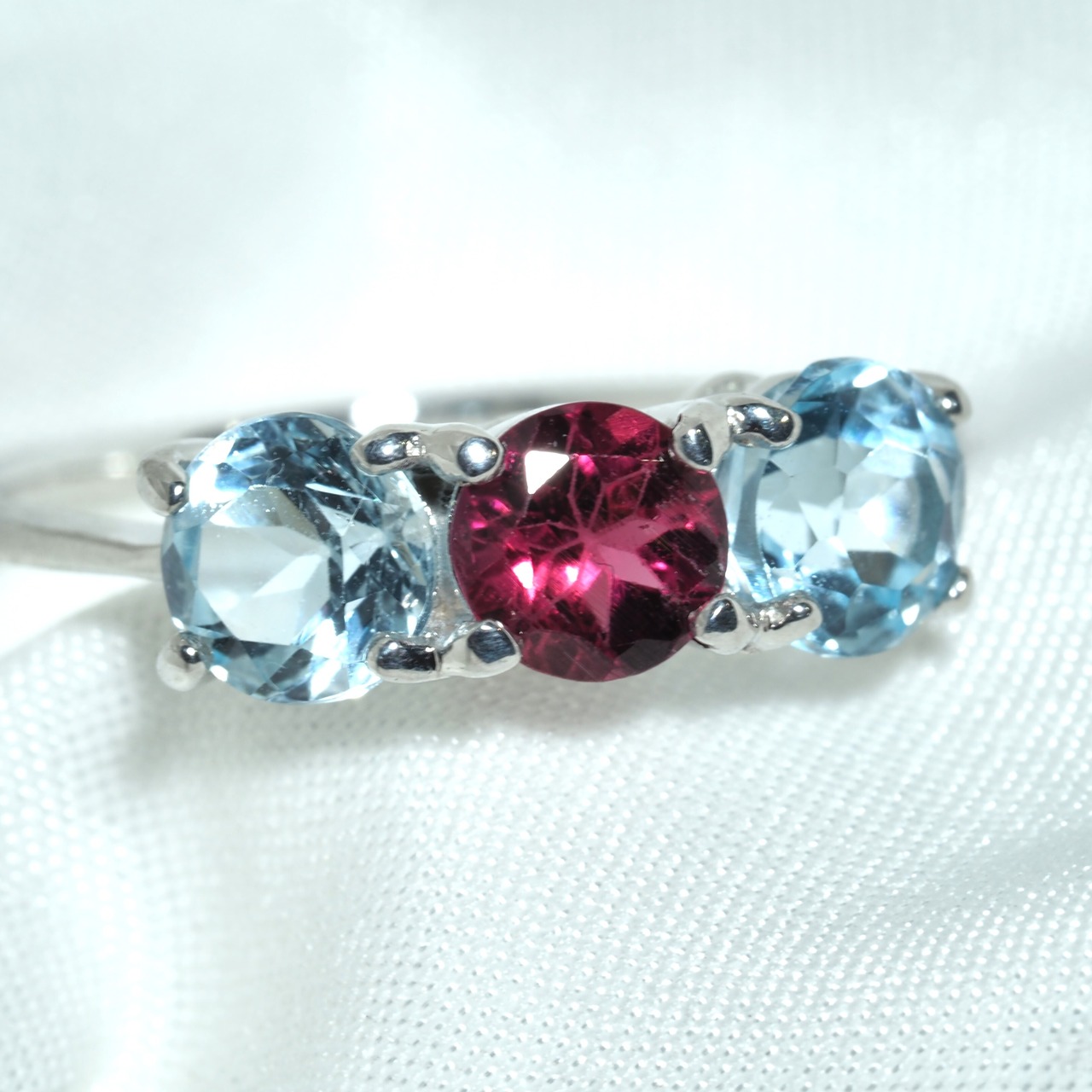 トルマリン 0.38ct トパーズ1.28ct リング pt900 Tourmaline