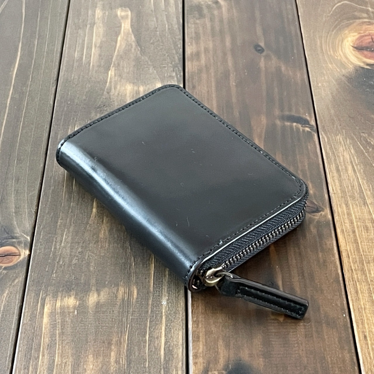 HORWEEN シェルコードバン ミドルウォレット ブラック