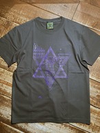 『gift』T-shirt 　2021 limited edition